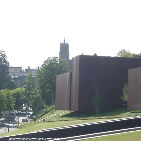 La Belle Etoile 罗德兹